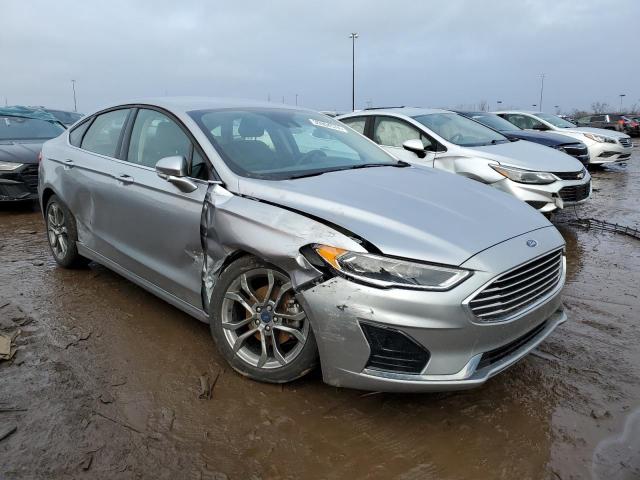 3FA6P0CD9LR165639 - 2020 FORD FUSION SEL SILVER photo 4