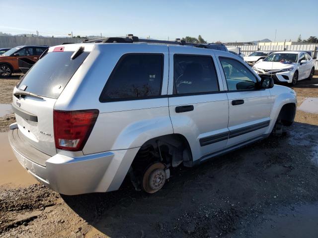 1J4HS48N75C564409 - 2005 JEEP GRAND CHER LAREDO SILVER photo 3