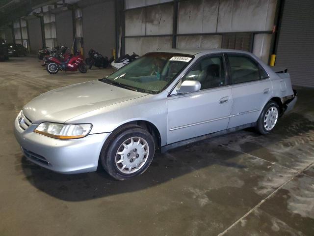 1HGCG56431A085719 - 2001 HONDA ACCORD LX SILVER photo 1