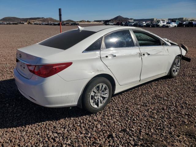 5NPEB4AC3BH237815 - 2011 HYUNDAI SONATA GLS WHITE photo 3