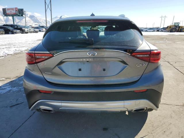 SJKCH5CR9JA047775 - 2018 INFINITI QX30 BASE SILVER photo 6