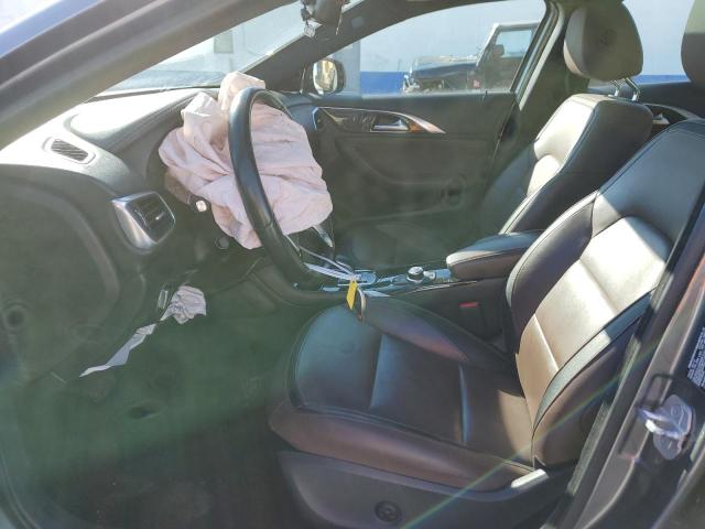 SJKCH5CR9JA047775 - 2018 INFINITI QX30 BASE SILVER photo 7