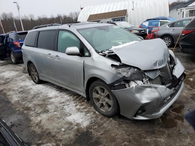 5TDEZ3DC8KS216180 - 2019 TOYOTA SIENNA SE SILVER photo 4