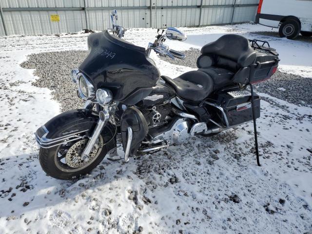 1HD1FCW106Y710349 - 2006 HARLEY-DAVIDSON FLHTCUI 黑色 照片 2