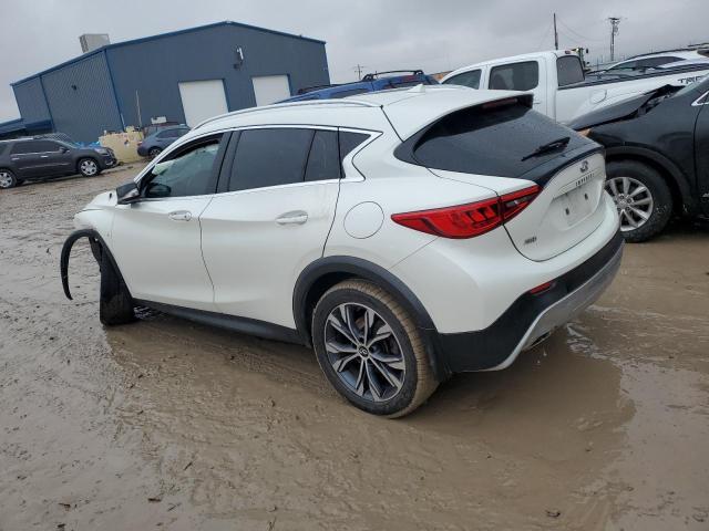 SJKCH5CR4HA039206 - 2017 INFINITI QX30 BASE Weiß Foto 2