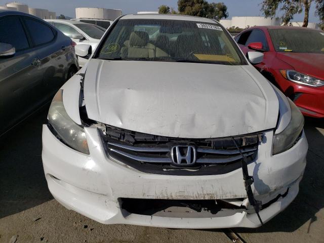 1HGCP3F83CA027507 - 2012 HONDA ACCORD EXL WHITE photo 5