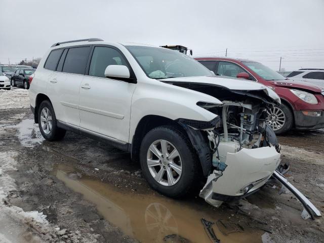 5TDZK3EHXBS029734 - 2011 TOYOTA HIGHLANDER BASE WHITE photo 4