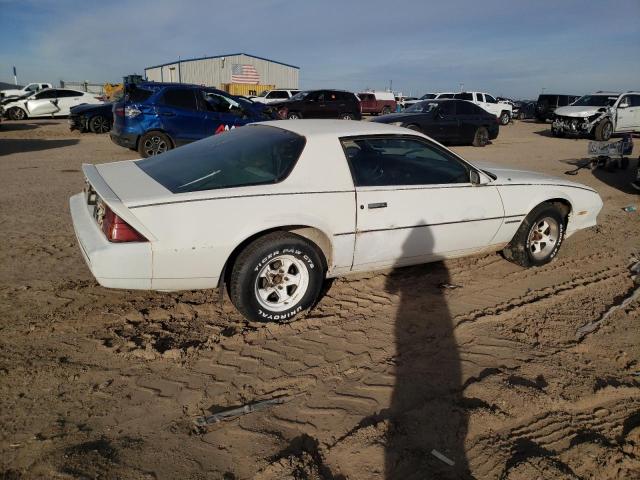 1G1AP8710CL111477 - 1982 CHEVROLET CAMARO WHITE photo 3