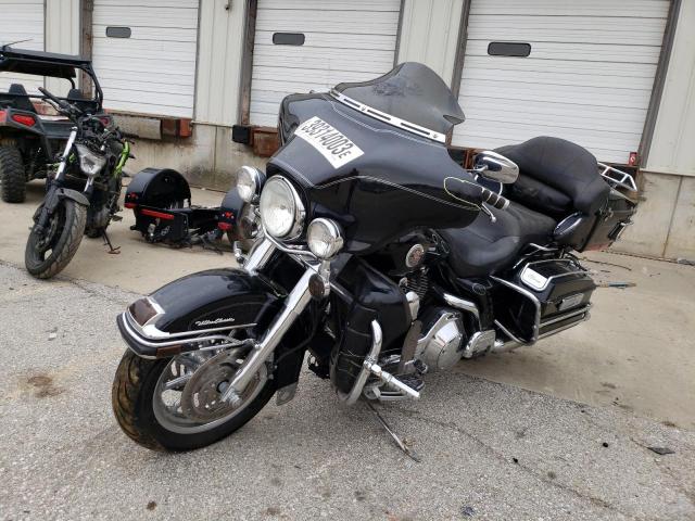 1HD1FCW164Y631250 - 2004 HARLEY-DAVIDSON FLHTCUI 黑色 照片 2