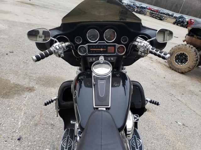 1HD1FCW164Y631250 - 2004 HARLEY-DAVIDSON FLHTCUI 黑色 照片 5