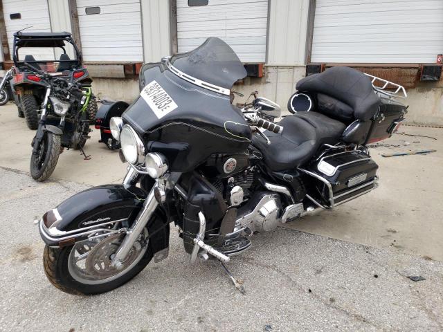 1HD1FCW164Y631250 - 2004 HARLEY-DAVIDSON FLHTCUI 黑色 照片 9