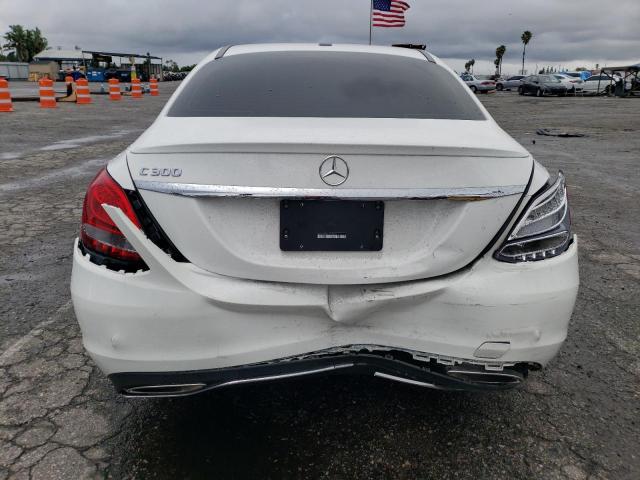 55SWF4JB0JU262876 - 2018 MERCEDES-BENZ C 300 WHITE photo 6