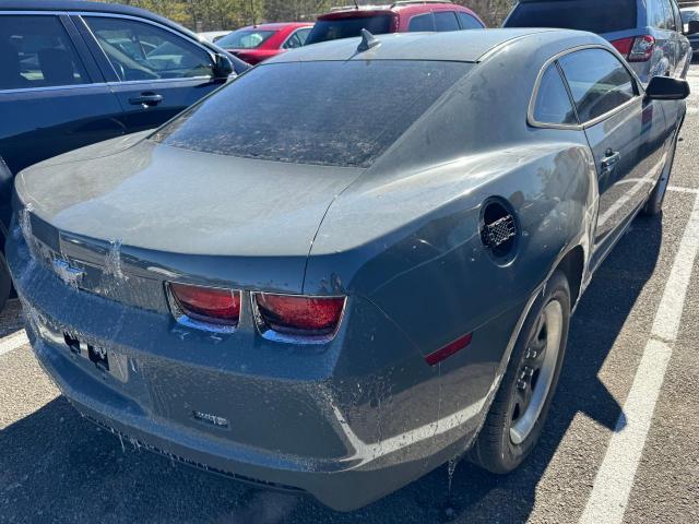 2G1FA1ED4B9132950 - 2011 CHEVROLET CAMARO LS GRAY photo 4