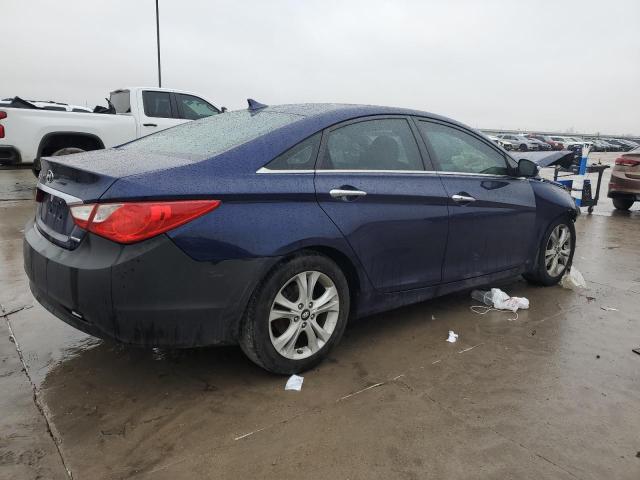 5NPEC4AC5BH140421 - 2011 HYUNDAI SONATA SE BLUE photo 3