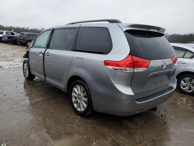 5TDDK3DC5BS017104 - 2011 TOYOTA SIENNA XLE SILVER photo 2