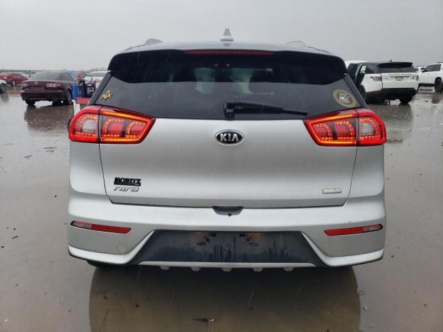 KNDCB3LC1H5060219 - 2017 KIA NIRO FE SILVER photo 6