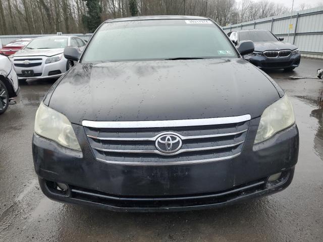 4T1BK36B25U011638 - 2005 TOYOTA AVALON XL BLACK photo 5