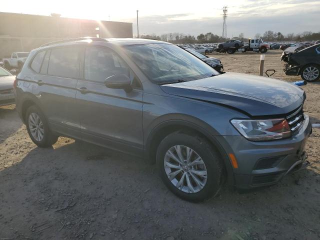 3VV0B7AX6JM110243 - 2018 VOLKSWAGEN TIGUAN S GRAY photo 4