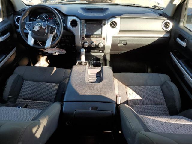 5TFRY5F17EX170917 - 2014 TOYOTA TUNDRA DOUBLE CAB SR/SR5 SILVER photo 8