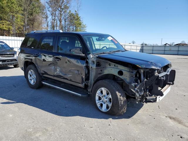 JTEBU5JR0H5466366 - 2017 TOYOTA 4RUNNER SR5/SR5 PREMIUM 黑色 照片 4