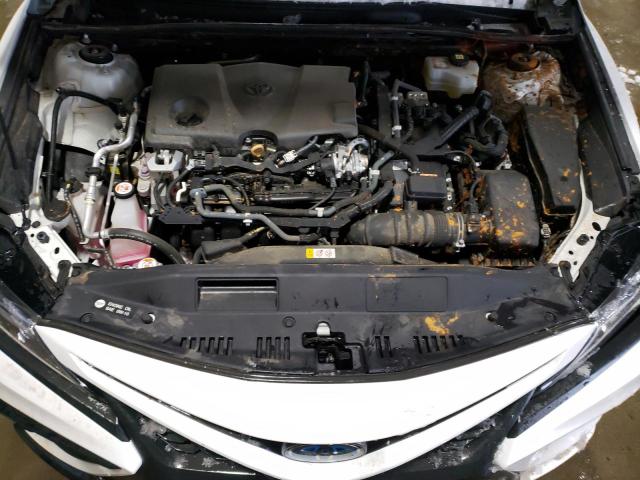 4T1S31AK3MU026950 - 2021 TOYOTA CAMRY SE WHITE photo 11