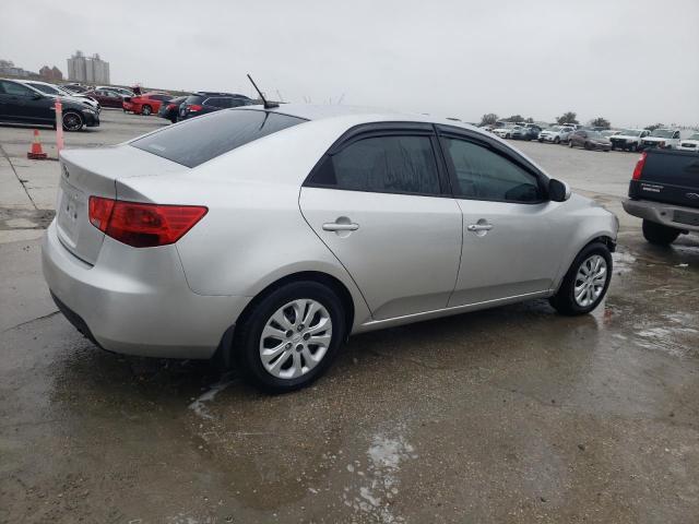 KNAFT4A26C5637472 - 2012 KIA FORTE LX SILVER photo 3