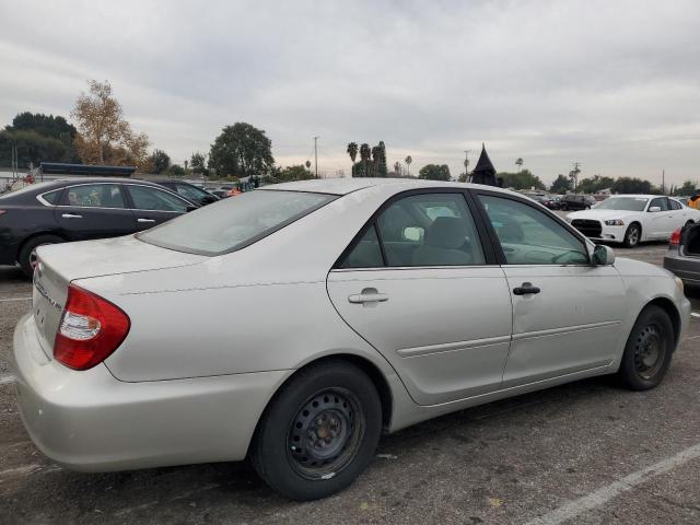 4T1BE32K83U722836 - 2003 TOYOTA CAMRY LE SILVER photo 3