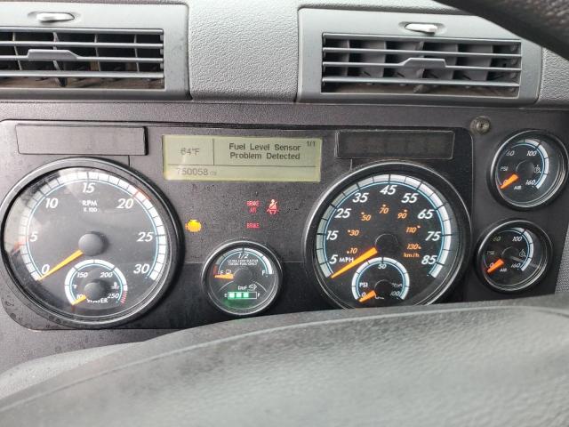 1FUJGLDV5FLGH5266 - 2015 FREIGHTLINER CASCADIA 1 GRAY photo 8