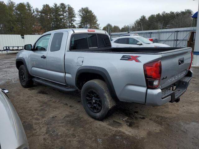 3TYSZ5AN1NT090063 - 2022 TOYOTA TACOMA ACCESS CAB ვერცხლისფერი ფოტო 2