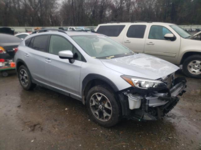 JF2GTABC3JH279919 - 2018 SUBARU CROSSTREK PREMIUM 银色 照片 4