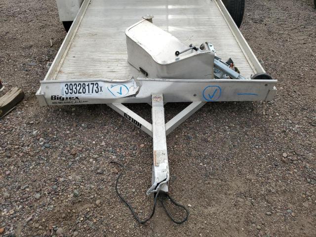 1YGUS1012HB159162 - 2017 ALUM TRAILER SILVER photo 9