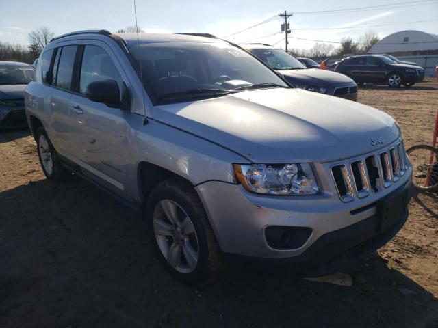 1C4NJDBB1ED510429 - 2014 JEEP COMPASS SPORT SILVER photo 4