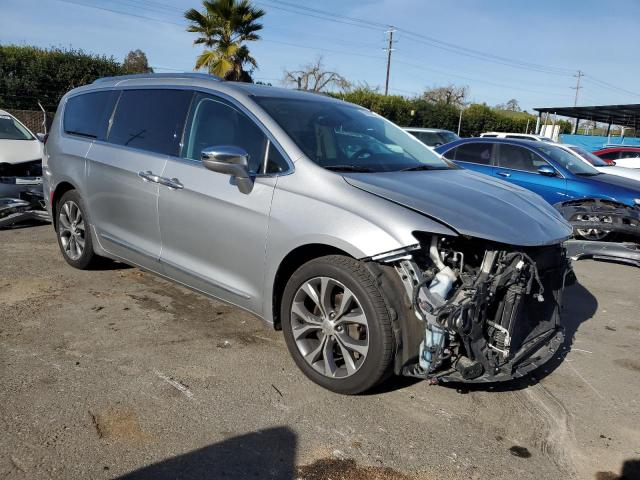 2C4RC1GG5HR508635 - 2017 CHRYSLER PACIFICA LIMITED GRAY photo 4