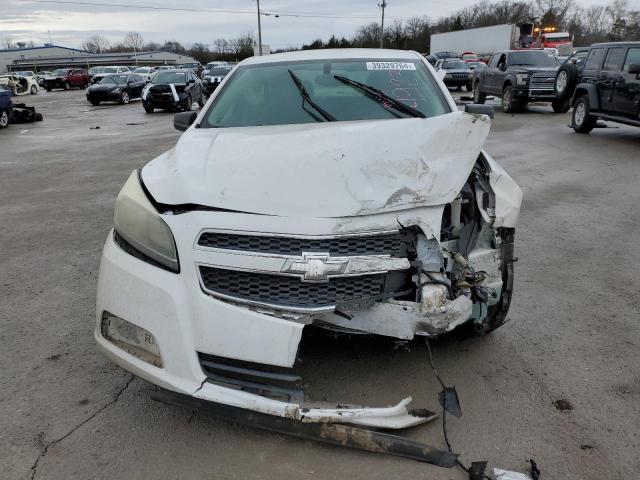 1G11B5SAXDF334923 - 2013 CHEVROLET MALIBU LS WHITE photo 5