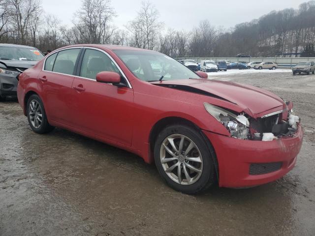 JNKBV61F68M262639 - 2008 INFINITI G35 RED photo 4