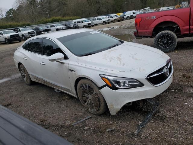 1G4ZP5SS9JU141220 - 2018 BUICK LACROSSE ESSENCE WHITE photo 4