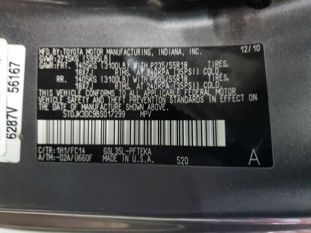 5TDJK3DC9BS017299 - 2011 TOYOTA SIENNA LE GRAY photo 13