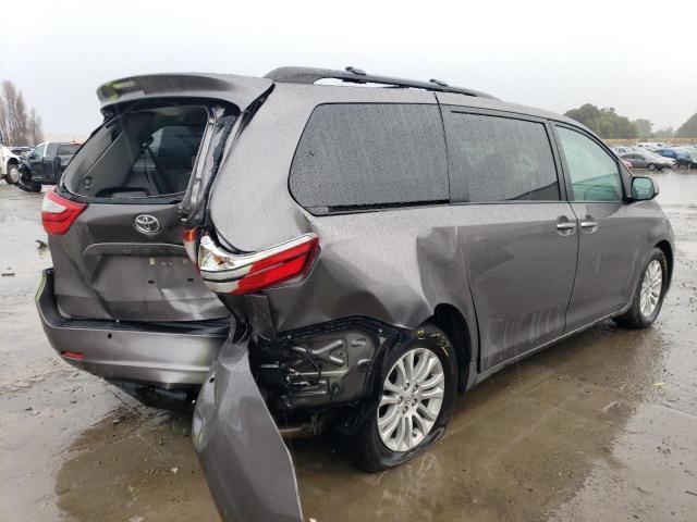 5TDYK3DC6FS611384 - 2015 TOYOTA SIENNA XLE GRAY photo 3