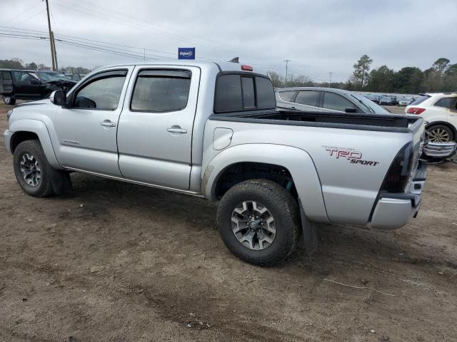 5TFJU4GN2CX015810 - 2012 TOYOTA TACOMA DOUBLE CAB PRERUNNER SILVER photo 2