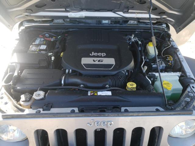 1C4BJWDG3GL137491 - 2016 JEEP WRANGLER U SPORT ვერცხლისფერი ფოტო 11