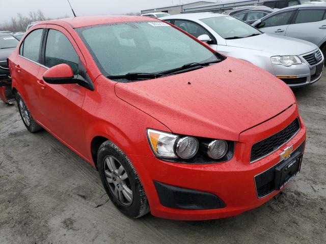 1G1JC5SH3E4202111 - 2014 CHEVROLET SONIC LT RED photo 4