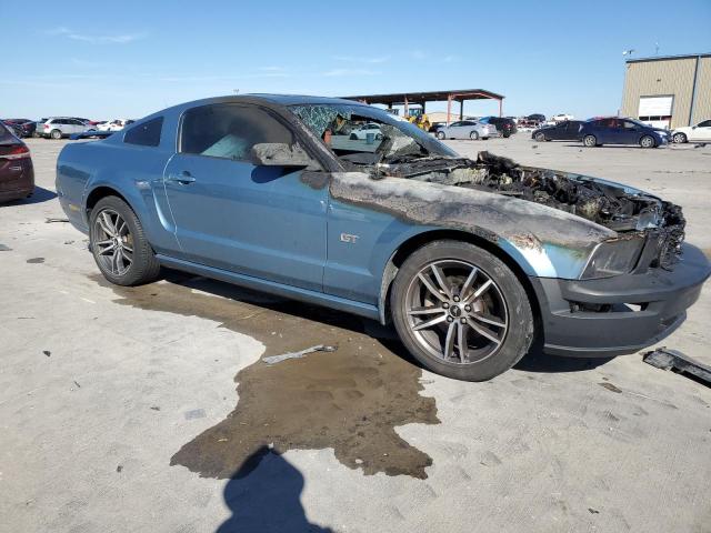 1ZVFT82H865152264 - 2006 FORD MUSTANG GT BLUE photo 4