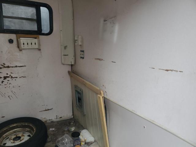 16HPB12266P053497 - 2006 UTILIMASTER TRAILER WHITE photo 5