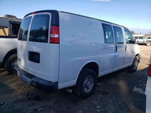 1GCWGAFG5L1118463 - 2020 CHEVROLET EXPRESS G2 WHITE photo 3