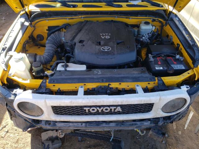 JTEBU11F670021527 - 2007 TOYOTA FJ CRUISER YELLOW photo 11