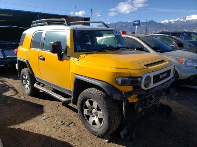 JTEBU11F670021527 - 2007 TOYOTA FJ CRUISER YELLOW photo 4