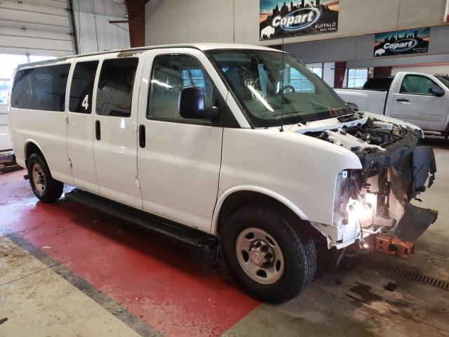 1GA2G1DG2A1144302 - 2010 CHEVROLET EXPRESS G3 LT WHITE photo 4