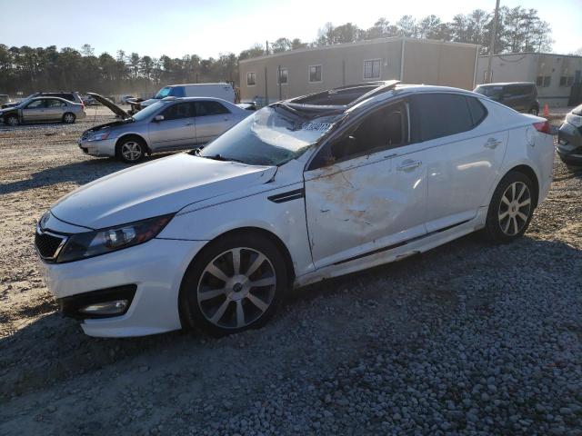 5XXGR4A65CG055139 - 2012 KIA OPTIMA SX WHITE photo 1