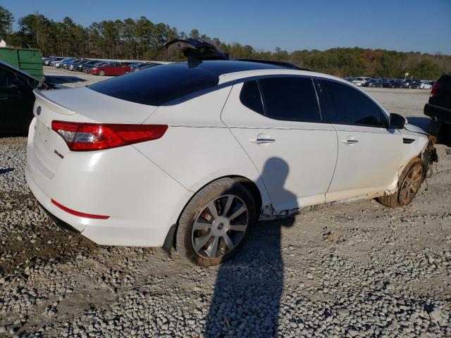 5XXGR4A65CG055139 - 2012 KIA OPTIMA SX WHITE photo 3