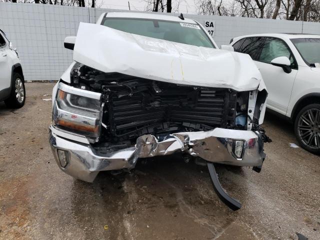 2GCVKREC2J1103224 - 2018 CHEVROLET SILVERADO K1500 LT WHITE photo 5